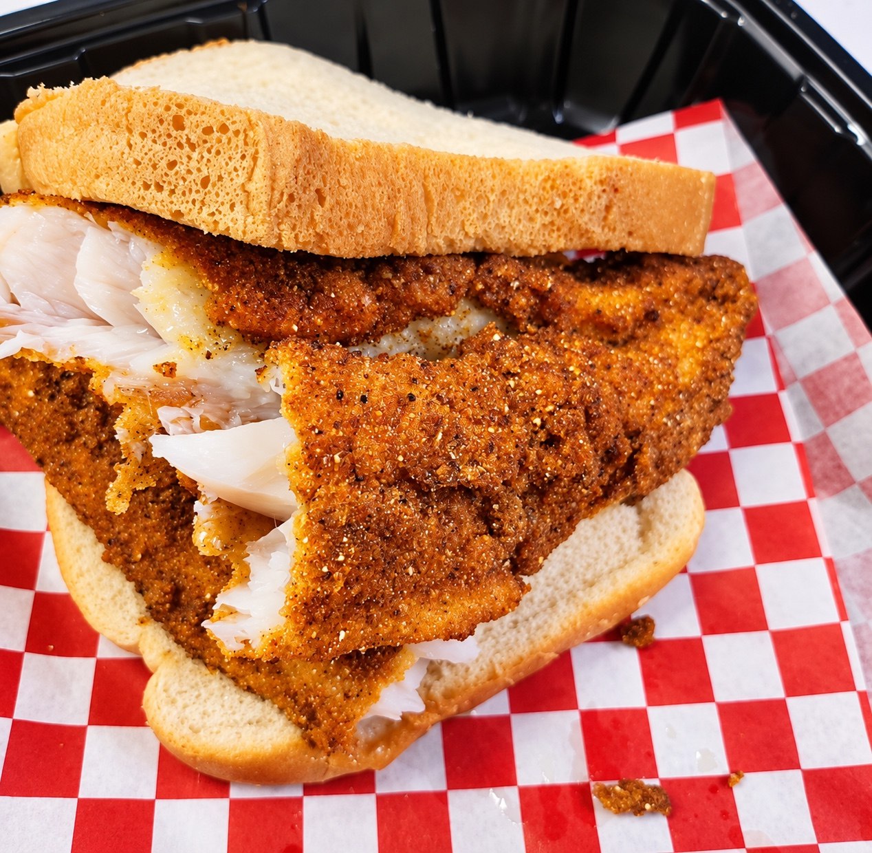 Crispy fish sandwich